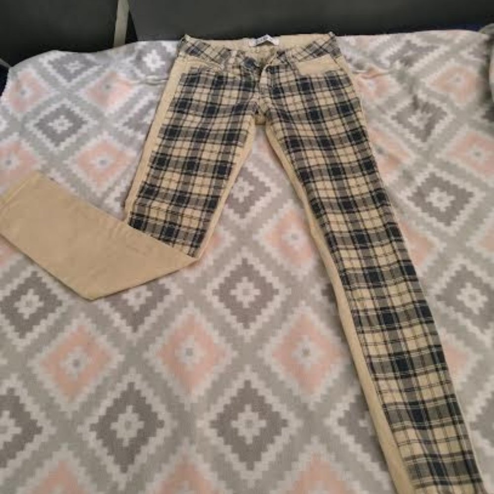 Puzzle Classic Jeans Wear